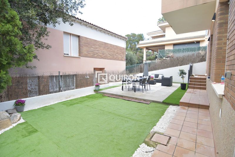 Foto e692b1ea-f083-4d19-a314-9489476a6dc4. Casa a Segur de Calafell nucli urbà Segur de Calafell
