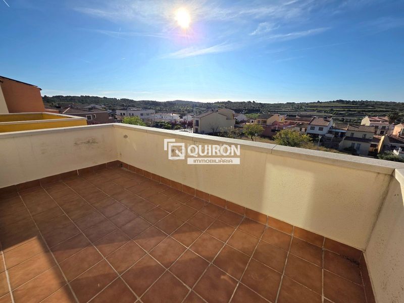 Foto eed76552-d385-4589-8bb0-34b5c54a8e41. Casa adossada amb calefacció aparcament a Nou de Gaià (La)