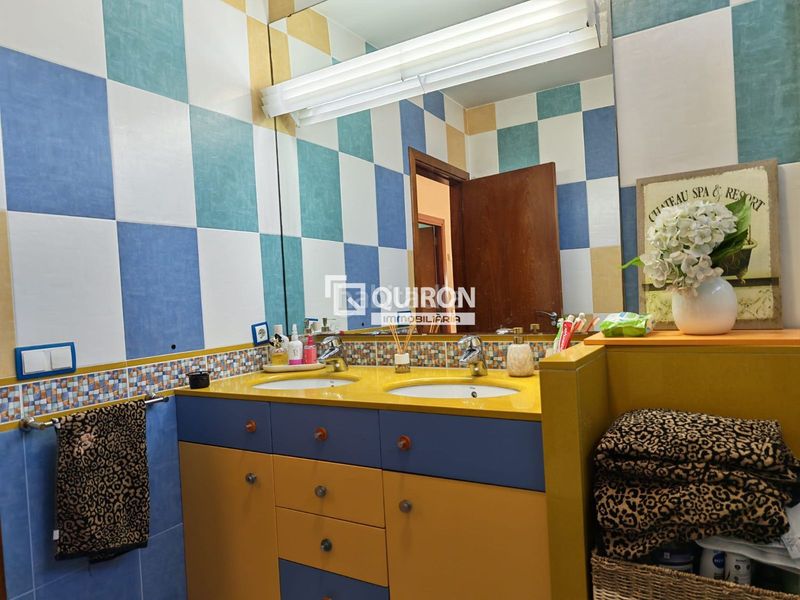 Foto ca8e8717-a7a4-43de-86fd-c3c363752de9. Xalet amb calefacció aparcament piscina a Ciutat jardí Bonanova Calafell