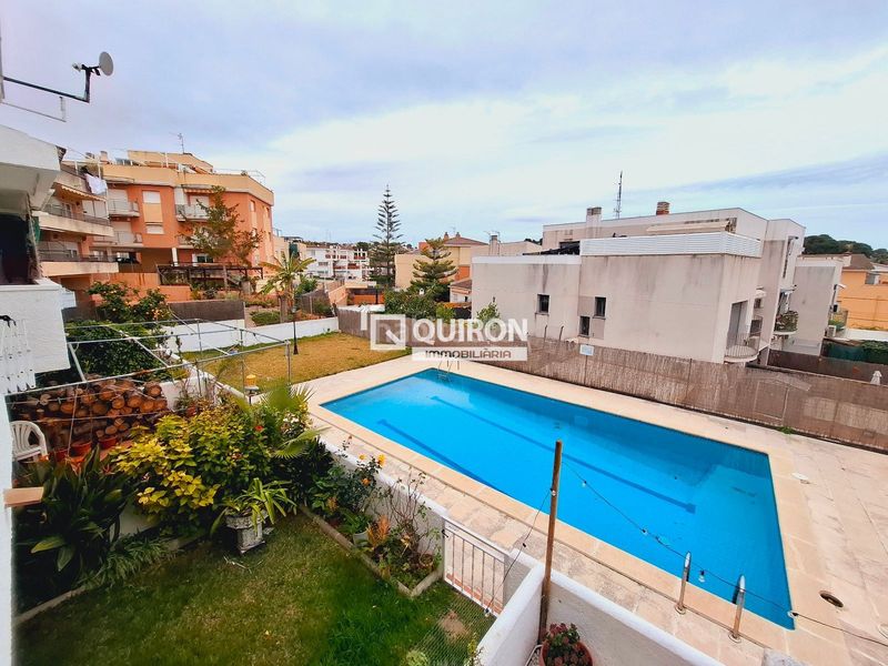 Foto 69ab8b67-bc10-4991-86ef-59a847bf4491. Casa adossada amb calefacció aparcament piscina a Segur de Calafell