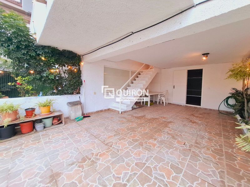 Foto f23fa603-b15e-4845-945f-4b0a0c71d03d. Casa adossada amb calefacció aparcament piscina a Segur de Calafell