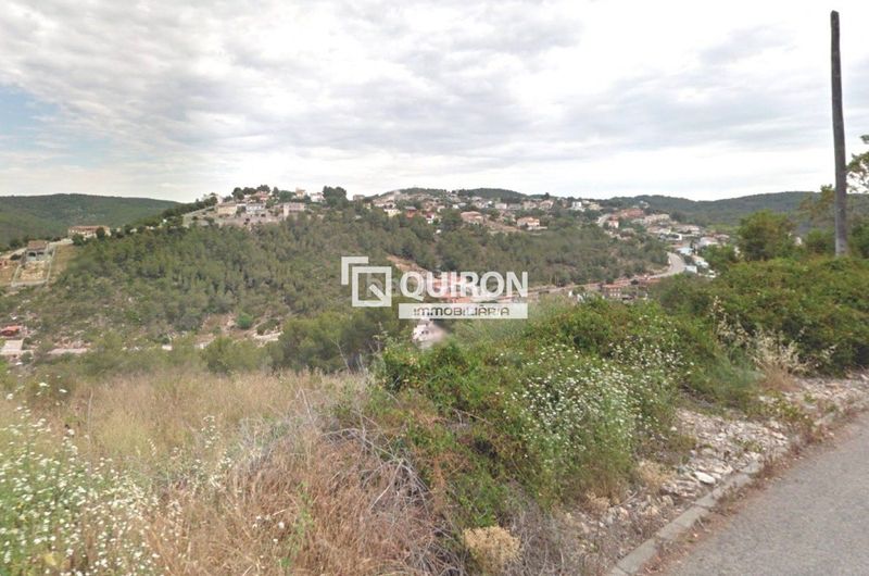 Foto 5b88cb0d-6f56-4a55-bf76-1041206a631e. Propriété dans costa Cunit - els jardins - els rosers Cunit