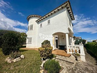 Chalet  Litoral. Espectacular chalet en els massos!!!!!