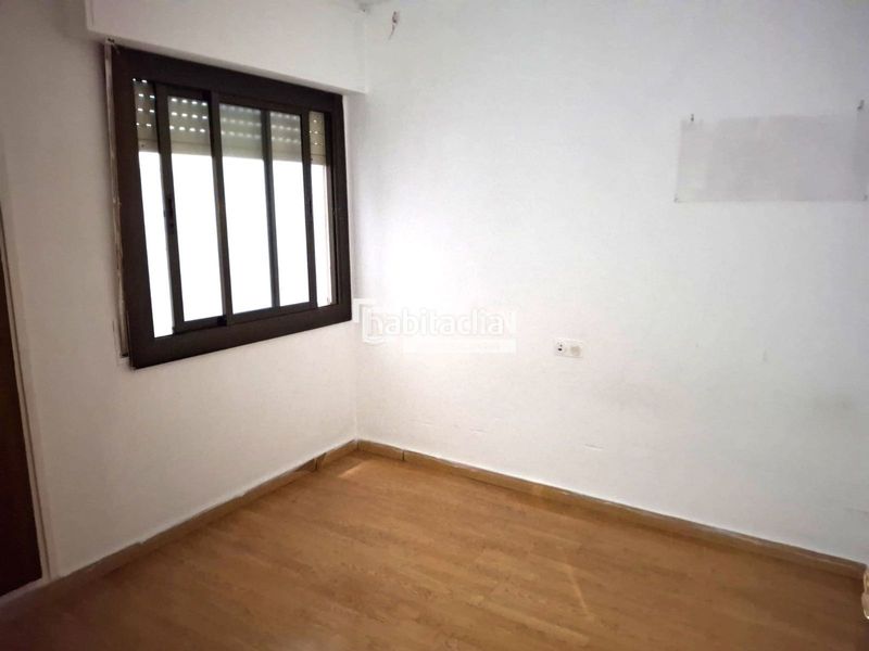 Foto cb34ff16-b4d5-44cc-a6e1-575b70dfa707. Pis a Calafell platja Calafell