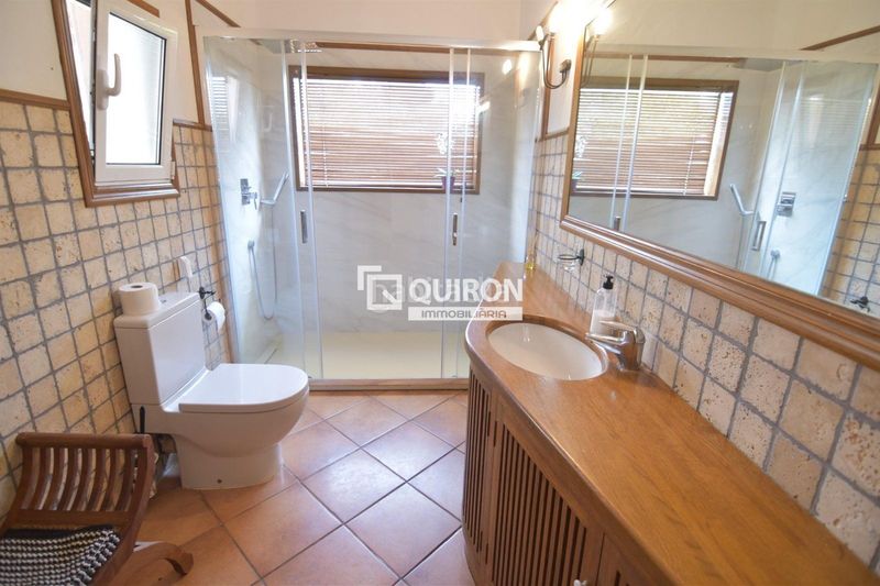 Foto 58467222-355b-4d9f-b494-f4a625e172b9. Casa amb piscina a Montmell (El)