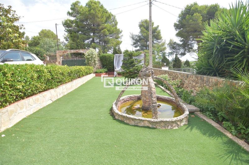 Foto 5ec9d024-a960-4b08-bf9d-d60f6d8472cf. Casa amb piscina a Montmell (El)