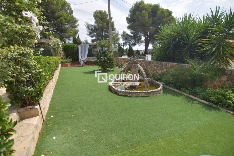 Foto bdc6f2ac-03cf-4432-9583-144ecc77a730. Casa amb piscina a Montmell (El)