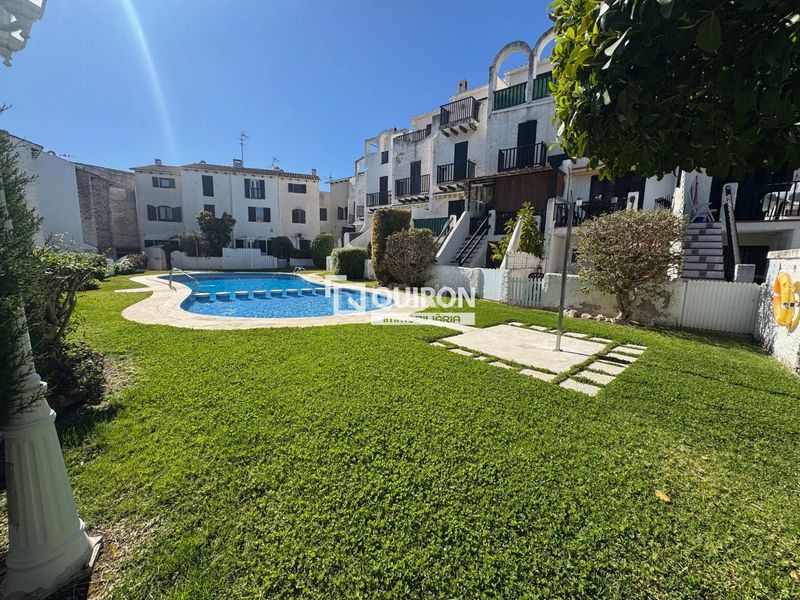 Foto 2576d981-4b21-4bcd-b475-767e4a00a51b. Casa adossada amb calefacció aparcament piscina a Torredembarra