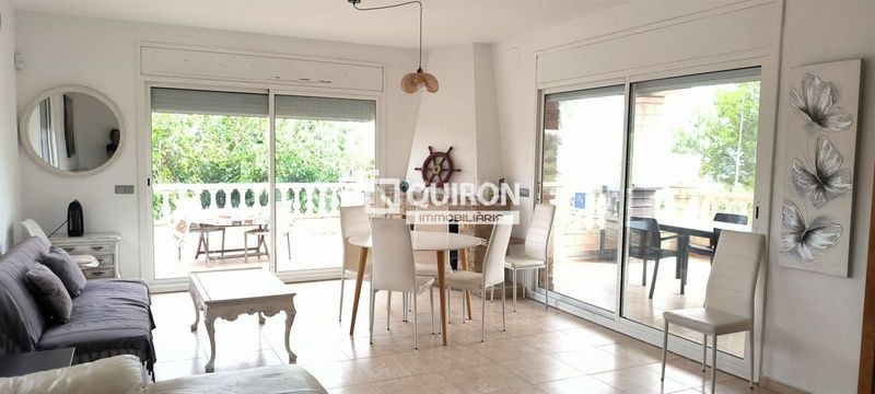 Foto b3424d2d-4207-47f4-80b5-4d25f7cc0fb2. Xalet amb calefacció aparcament piscina a Segur de Calafell nucli urbà Segur de Calafell