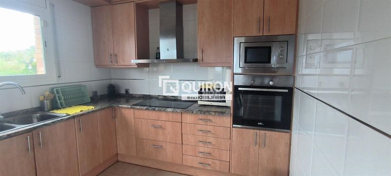 Foto b70f6241-84d5-493a-97cb-0ce5fa2cd5f0. Xalet amb calefacció aparcament piscina a Segur de Calafell nucli urbà Segur de Calafell