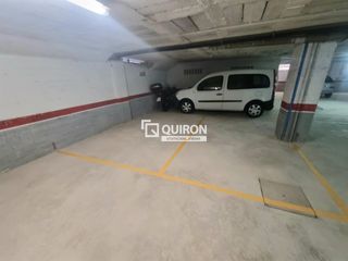 Parking coche  Lleida. Centro comercial de torredembarra junto pere badia
