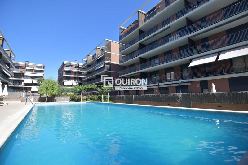 Foto 537ee70c-290a-4404-835d-399bd865a187. Dúplex amb aparcament piscina a L´Estany Calafell