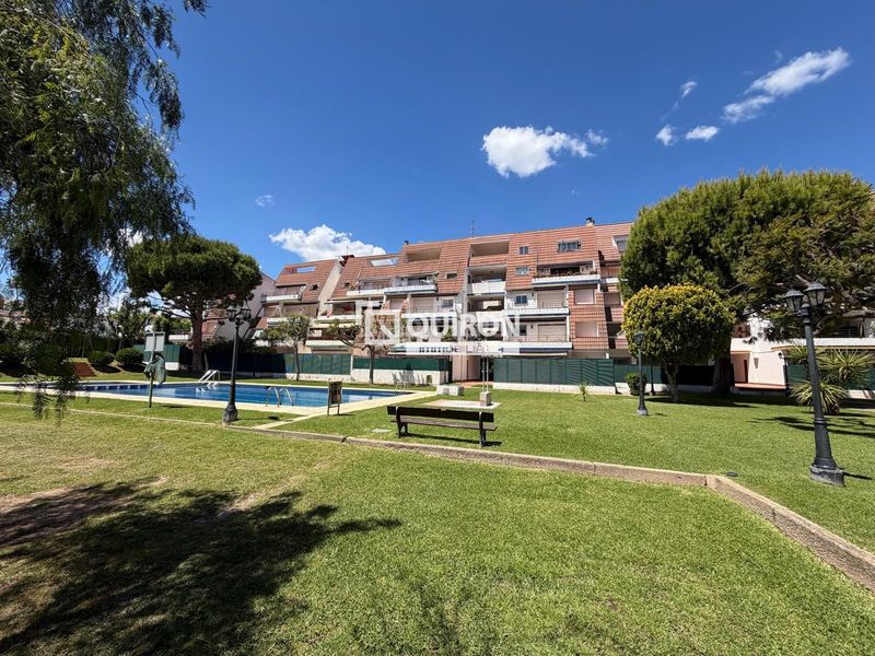Foto 5f731e62-0475-420d-af96-b771bcc23549. Dúplex amb calefacció aparcament piscina a Calafell residencial Calafell
