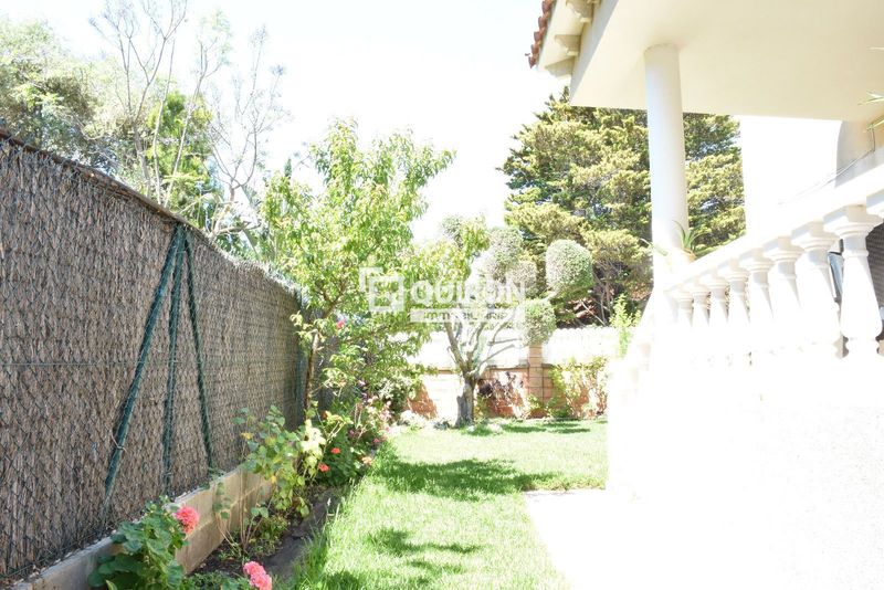 Foto 44109a5b-9776-4f27-8f55-bd64534e64f0. Xalet amb calefacció aparcament piscina a Bonavista Vendrell (El)