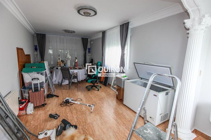 Foto b9285280-5688-48e0-b9de-4b1a83fb7a82. Xalet amb calefacció aparcament piscina a Roda de Barà