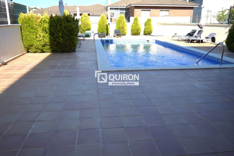 Foto 075f8c9a-370f-4859-932c-0b38f1d08805. Pis amb calefacció aparcament piscina a Segur de Calafell nucli urbà Segur de Calafell