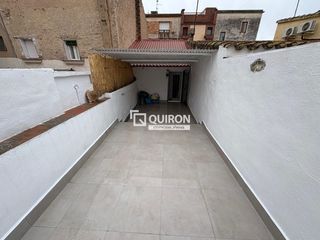 Casa in Centre. Casa de pueblo totalmente reformada con gran terraza en el coraz