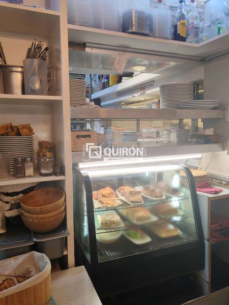 Foto 684cf96a-9852-4d21-9fd8-571129a22df5. Local comercial a Centre Castelldefels