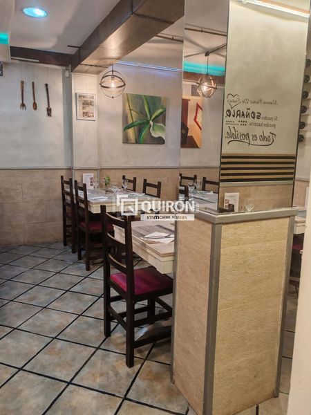 Foto 7ca1978b-ea25-4950-b7f3-5f14aa8290b0. Local comercial a Centre Castelldefels