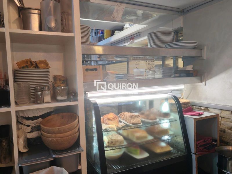 Foto a948b009-30c7-45a3-ac46-0a83d995426e. Local comercial a Centre Castelldefels