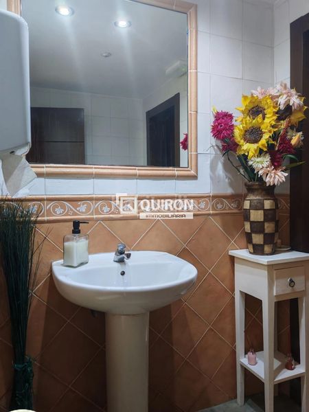 Foto b2b9594b-ad09-4c4f-b817-73b883c7d637. Local comercial a Centre Castelldefels