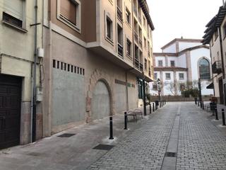 Affitto Locale commerciale in Cangas de Onís. Local comercial en el centro de cangas de onis
