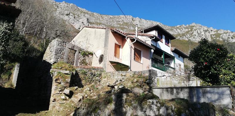 Foto db87b941-b107-4d97-ac1a-be7a99f518de. Terreno residencial solar al lado del rio sella en Parres