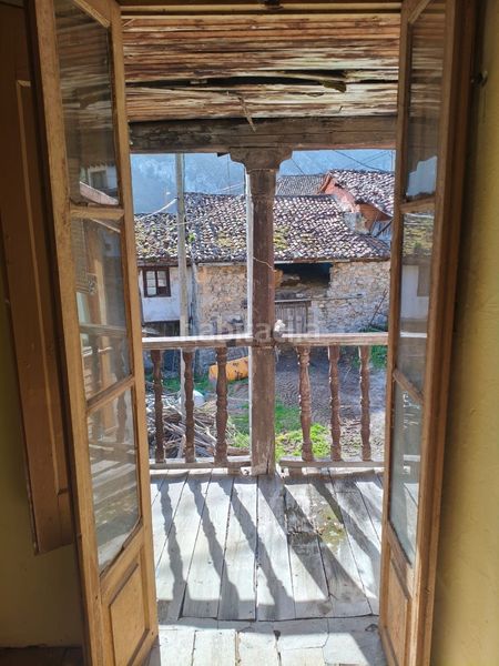 Foto d173f646-e2ee-4962-b823-0807f5254236. Casa a Amieva