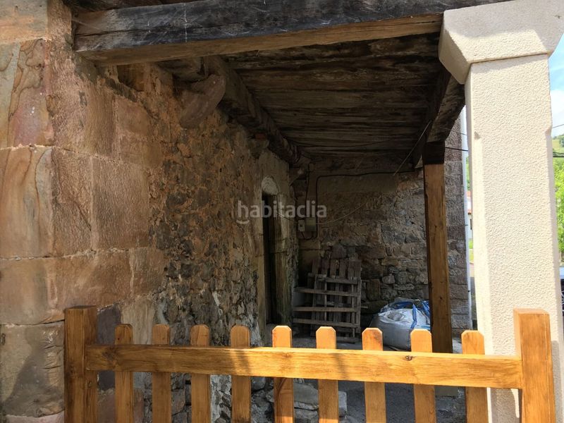 Foto bf846ad8-d8bd-44bd-bf3e-15eeb763b630. Casa a Peñamellera Alta