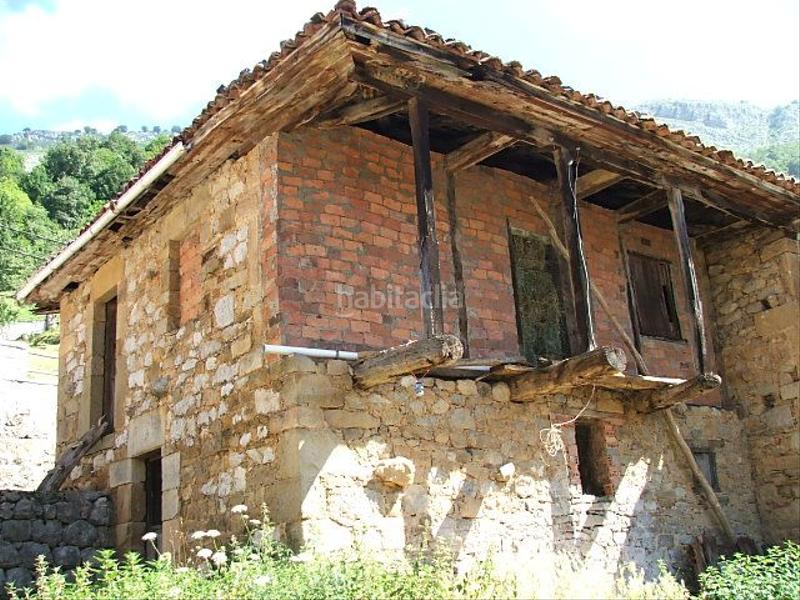 Foto a84c5909-7faf-4e7d-8f9c-15ab27e37928. Maison dans Ponga