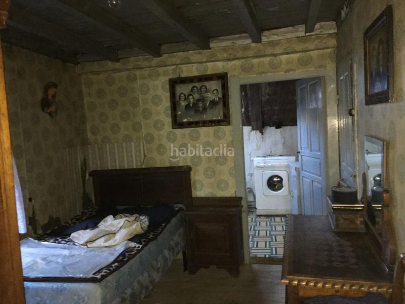 Foto f7f1499d-c745-42f0-81ce-3b189cf1f31e. Casa s con terreno en el concejo en Amieva