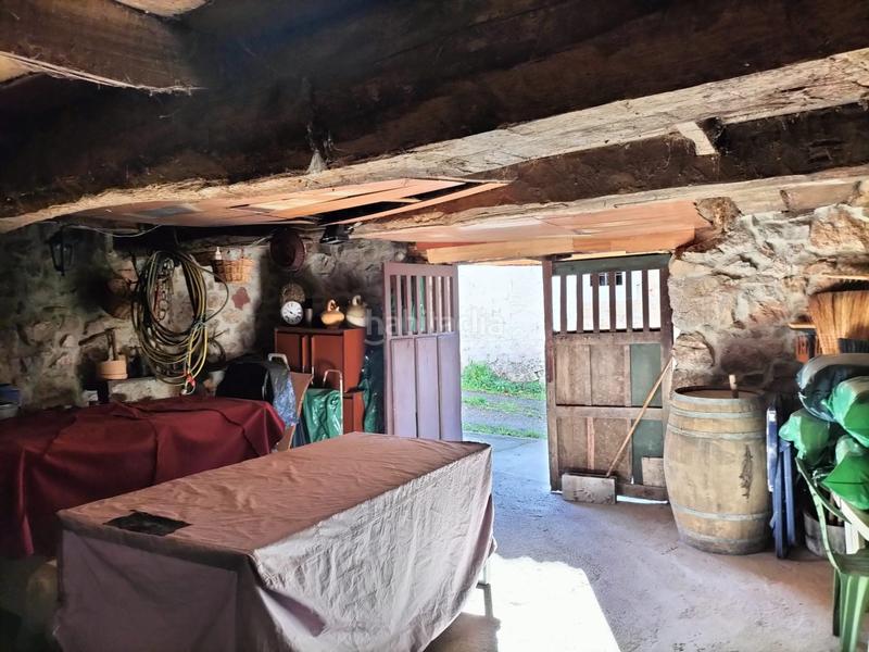 Foto 5b984a9b-8431-44e0-bed0-2d1da67bbc1b. House in Parres