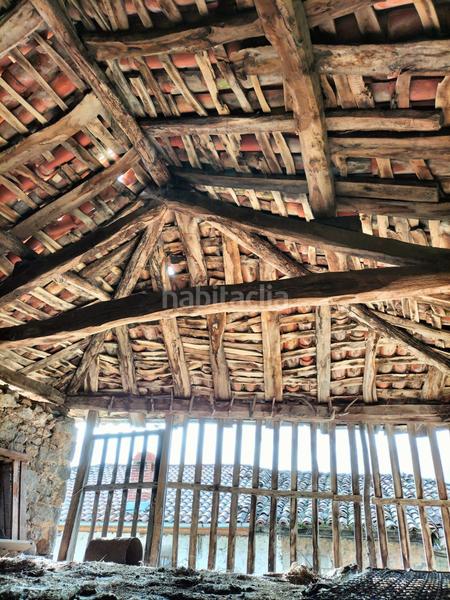 Foto d87b641d-7f25-470c-92b2-b2c9d3598dd3. House in Parres