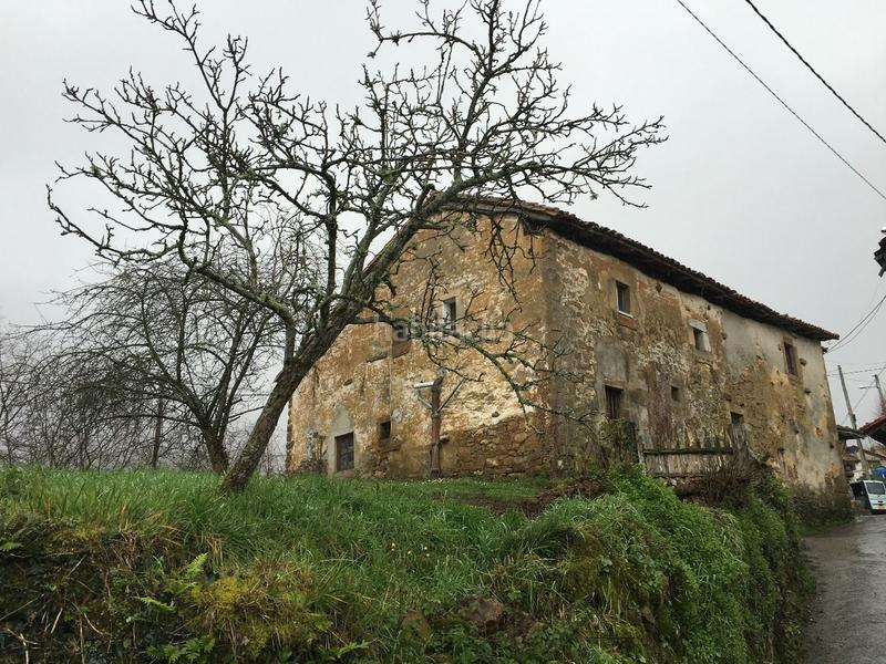 Foto 345f6119-4cc8-49f7-bee6-073912e39a9b. Casa  para reformar con terreno de 400 m2 en Amieva