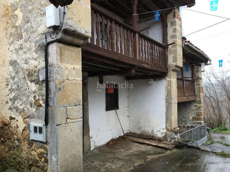 Foto 429a77b1-153f-4e31-98ef-9106b8dfdcd4. Casa  para reformar con terreno de 400 m2 en Amieva