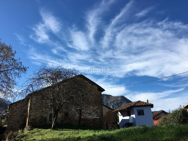Foto 9c50b839-706e-407e-adb5-62f9cf30928b. Casa  para reformar con terreno de 400 m2 en Amieva