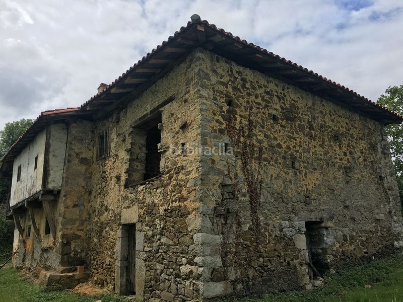 Foto 61d043f2-0deb-41f3-bd02-fbe386c3af6f. Casa a Parres