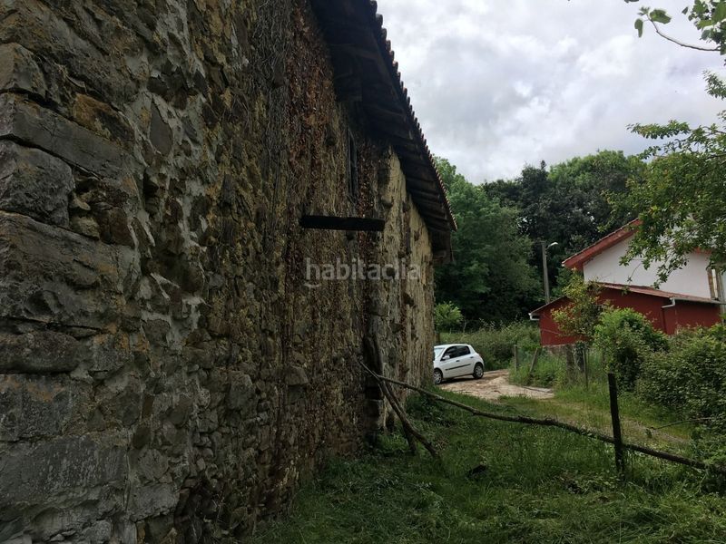 Foto bcc575ce-d2a1-4411-abf5-c1a9bef550c0. Casa a Parres