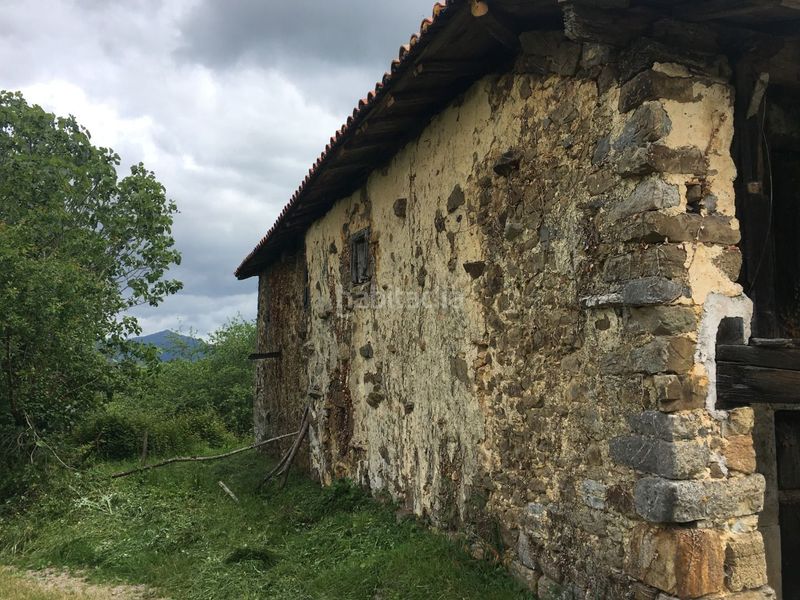 Foto cb1d2b55-7da7-4a38-9e65-fddcd7271c65. Casa a Parres