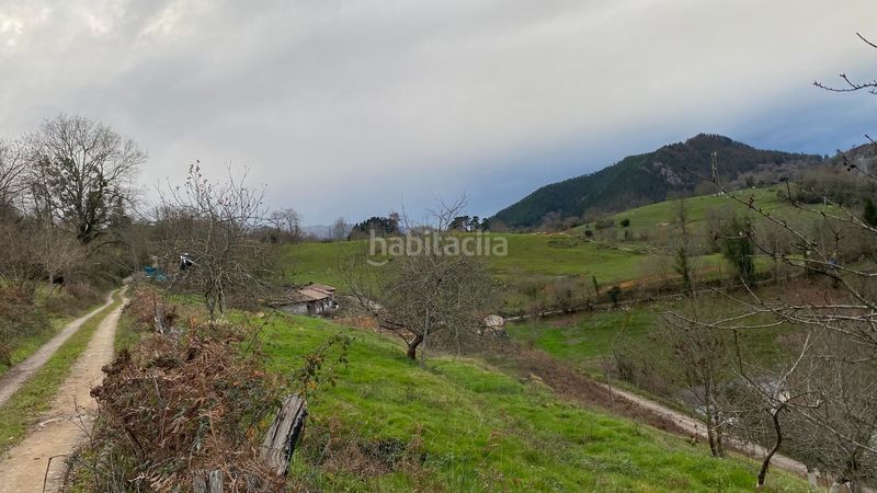 Foto 10f5f270-0ff9-431c-b069-6443af78666b. Terreny residencial a Parres
