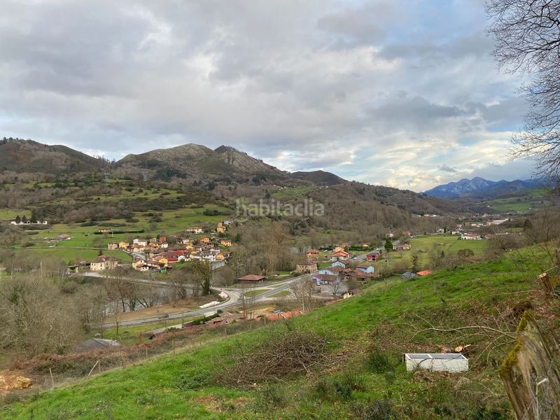 Foto c02ea0e2-c6f5-4d0a-89f5-b04fc71cd636. Terreny residencial a Parres