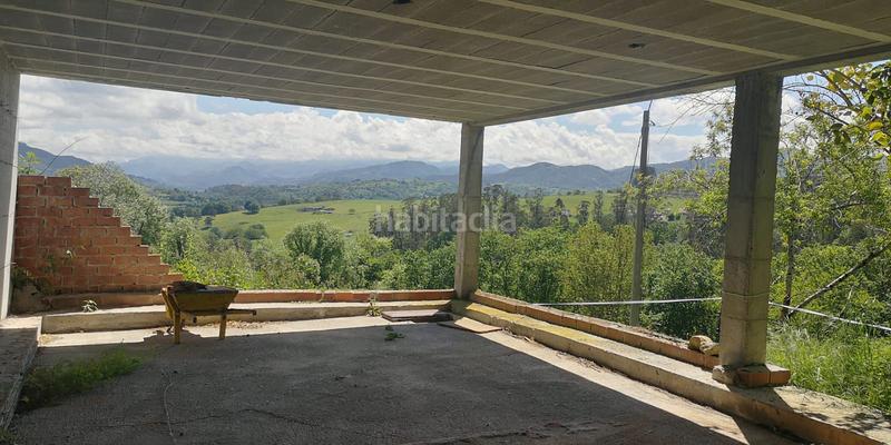 Foto f9992cea-f6ee-42b8-ae3e-6314f18bdddf. Casa in Parres