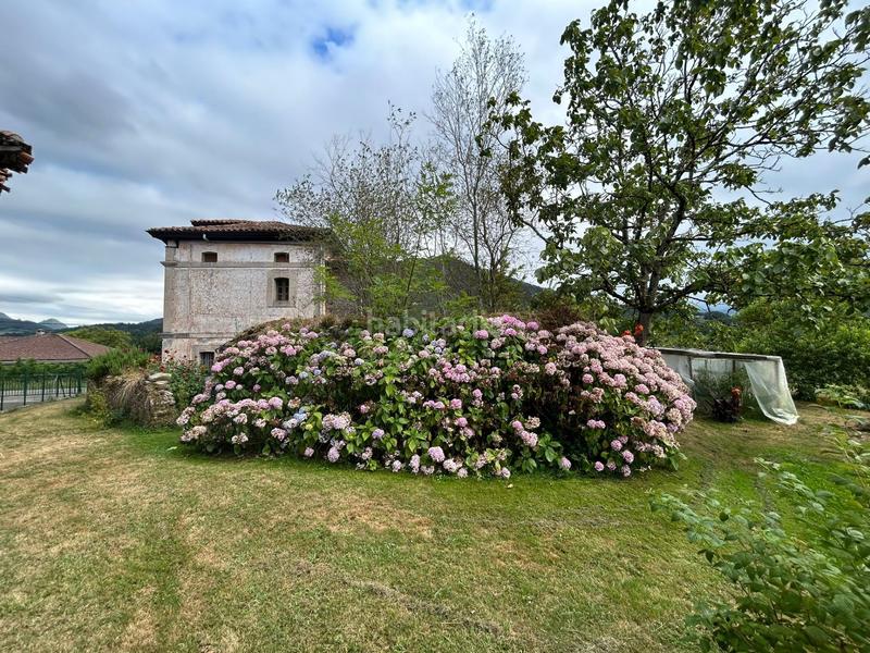 Foto 9164f024-3435-4c0c-ac4e-3389ee51bd9c. House in Parres