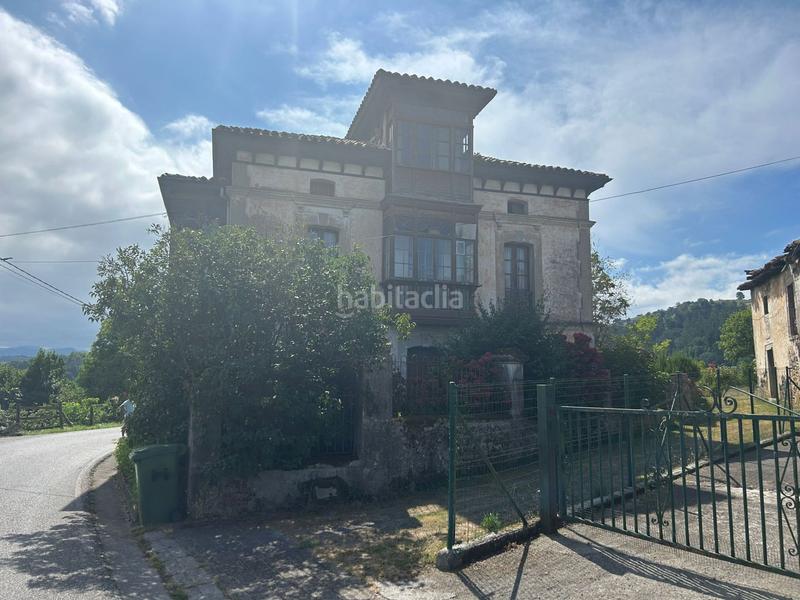 Foto e16eac20-cbea-4a0d-bf43-e3c2ce6f2c80. House in Parres