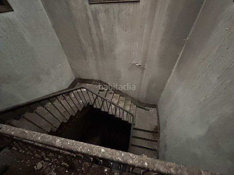 Foto 01cffe3c-e335-4dad-b56c-c31548439ba9. Édifice dans Parres