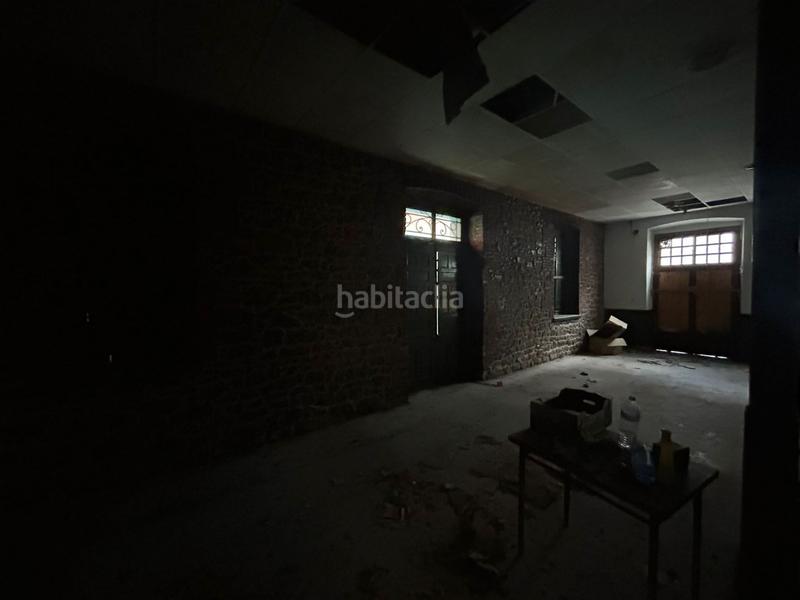 Foto 147401c1-8c81-414d-9450-97d28759229f. Édifice dans Parres