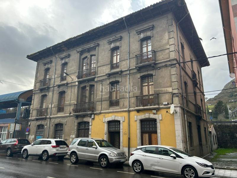 Foto 79ae3999-ce7b-45e6-8d1f-2c5345793a88. Édifice dans Parres