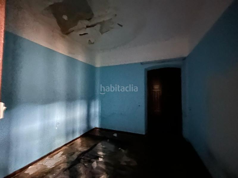 Foto 9b53ba66-7e0b-449c-9e6b-bb58cce27cf6. Édifice dans Parres