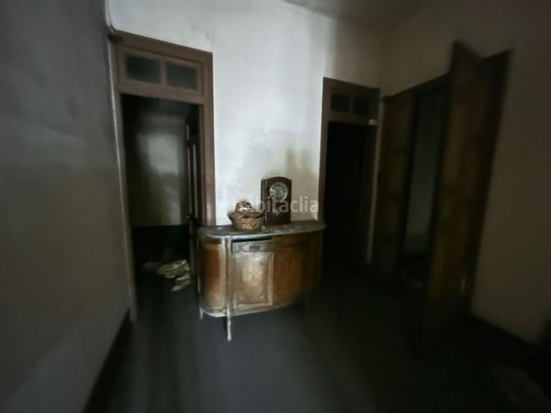 Foto ef0a663e-2575-4ba8-8673-656416d7ac89. Édifice dans Parres