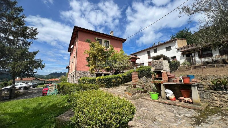 Foto 46898831-aa7a-4474-9fbb-f0b0d70af1bd. Casa amb calefacció a Colunga